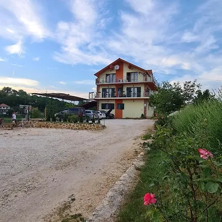 Slatki Snovi Ii * Knin