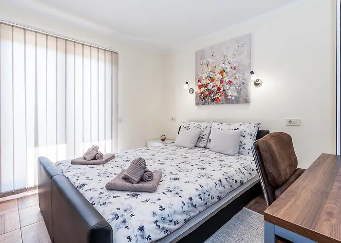 Slatki Snovi Ii 3* Knin