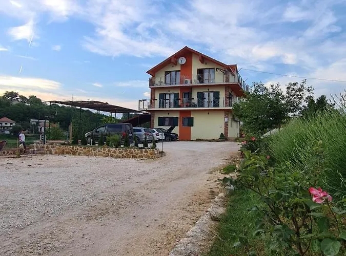 Slatki Snovi Ii 3* Knin